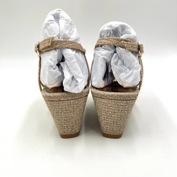 Badgley Mischka Size 6.5 Kaelyn Pale Gold‎ Jeweled Wedges Dress Sandals Shoes - Picture 7 of 12